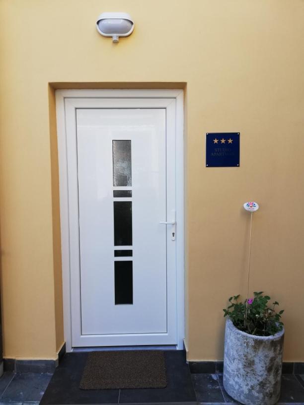 Apartament Studio Apartman Fleiss Samobor Zewnętrze zdjęcie