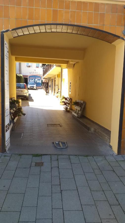 Apartament Studio Apartman Fleiss Samobor Zewnętrze zdjęcie